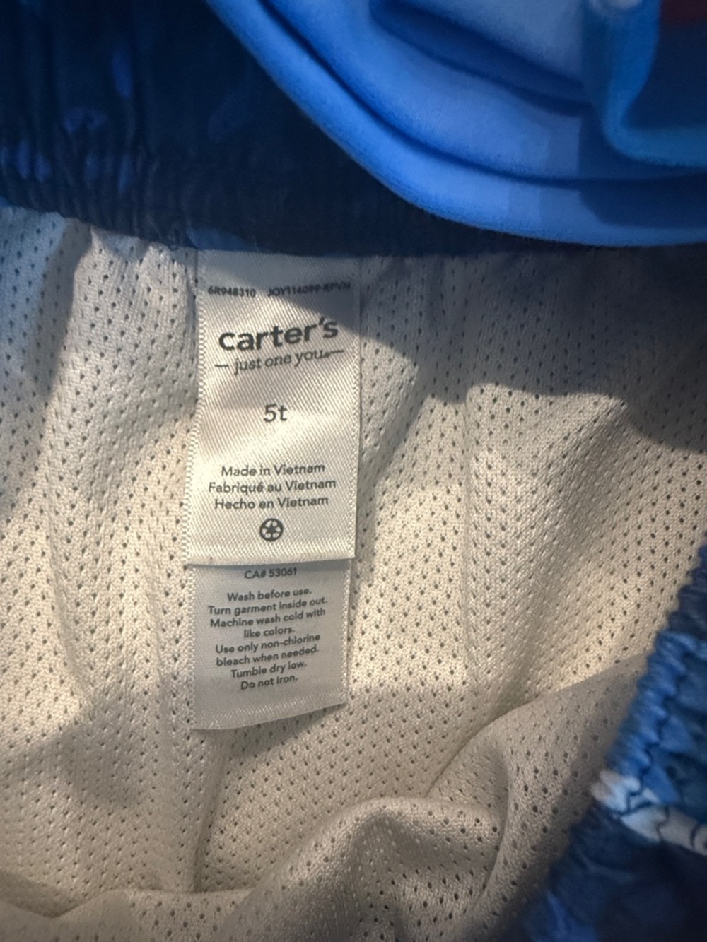 Kids swim trunks and rash guards size 5 - Picture 7 of 10